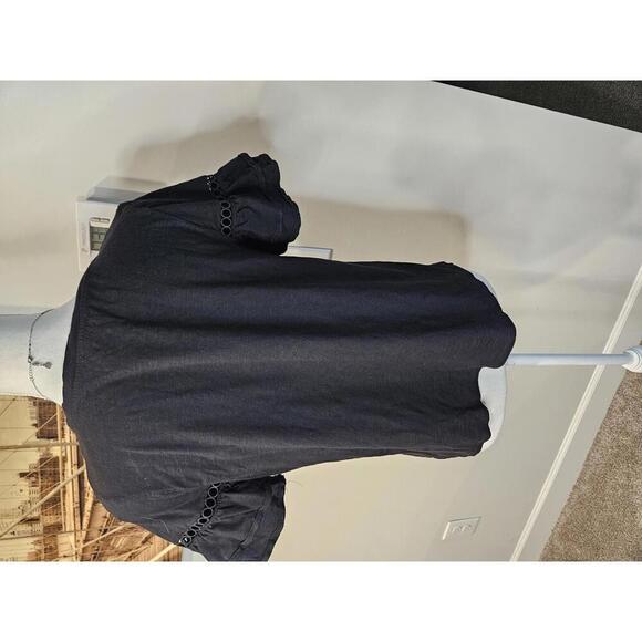 CeCe Stylish Black Puff Sleeve Top with Cut-Out Detail - Picture 3 of 5
